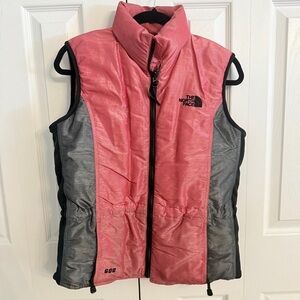 The North Face Women's Red and Charcoal Size Small Puffer Vest FM